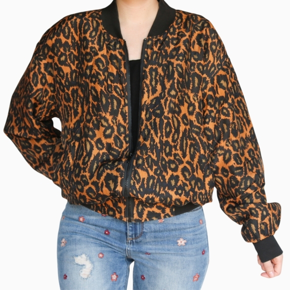 Vintage Jackets & Blazers - Vintage Leopard Print Silk Bomber Jacket | Carol Horn